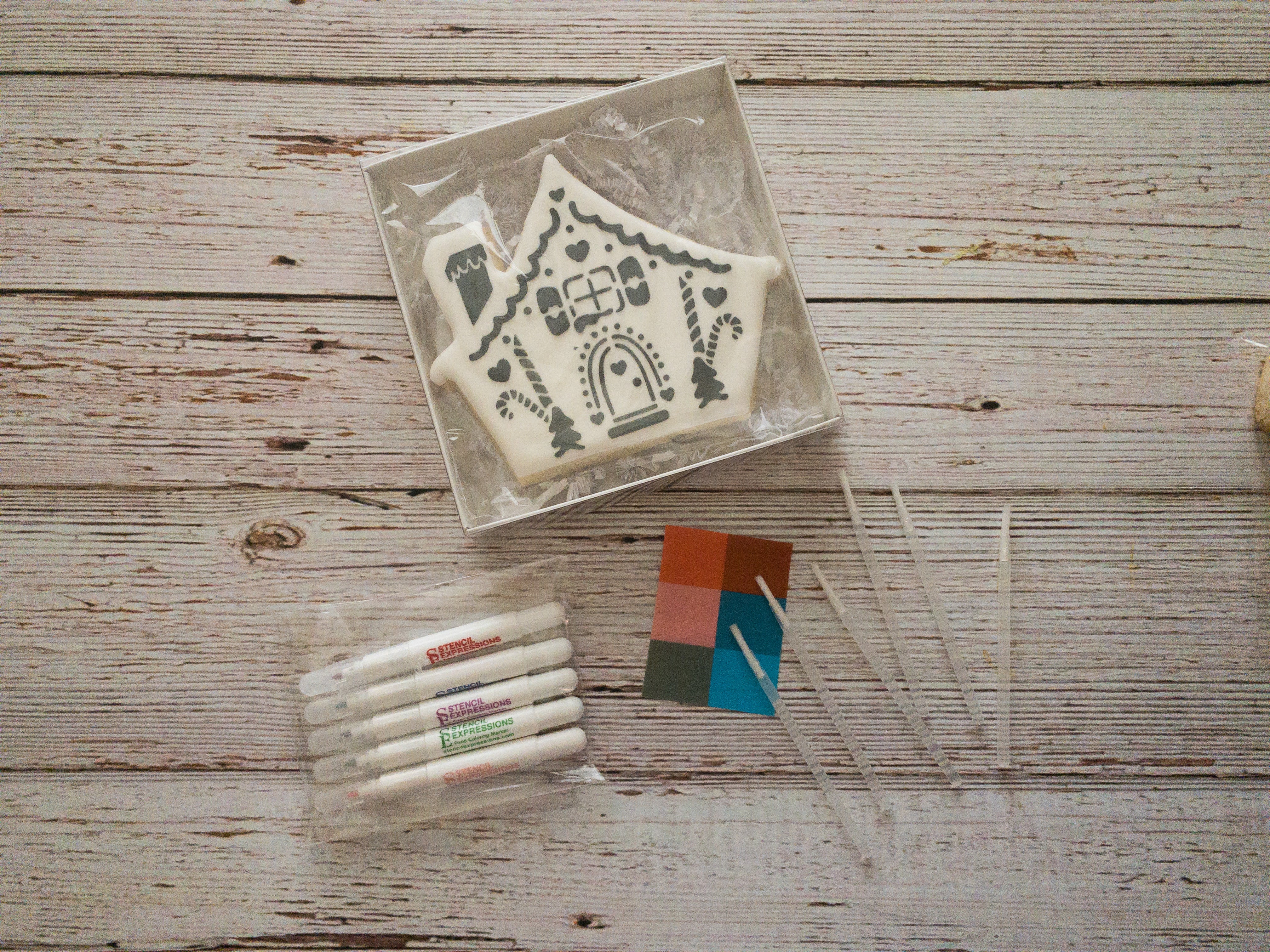 North Pole PYO Tablescape / Mantlescape / Gift Platter Stencil Kit created for The Colorful Cookie Holiday Cookie-A-Thon