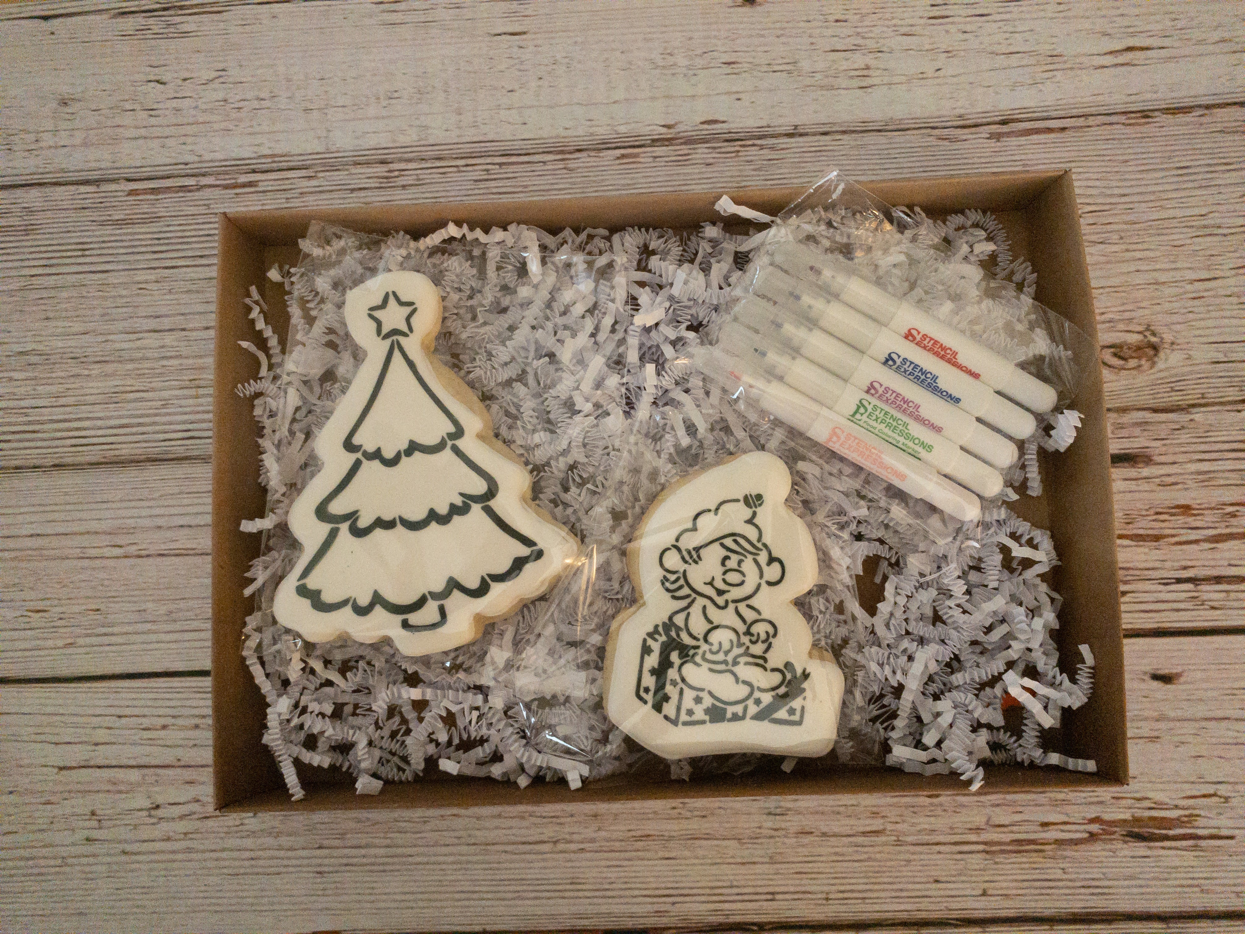 North Pole PYO Tablescape / Mantlescape / Gift Platter Stencil Kit created for The Colorful Cookie Holiday Cookie-A-Thon